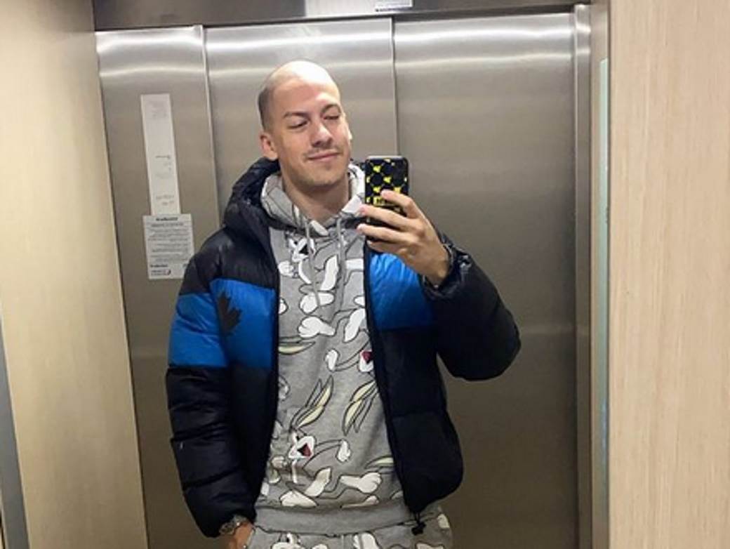  baka prase muvao saru jovanovic 