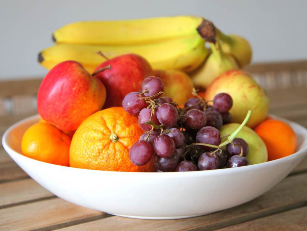  OTERAJTE MUŠICE BEZ SIRĆETA I HEMIJE! U činiju s voćem dodajte jednu potpuno prirodnu stvar, insekti beže od nje! 