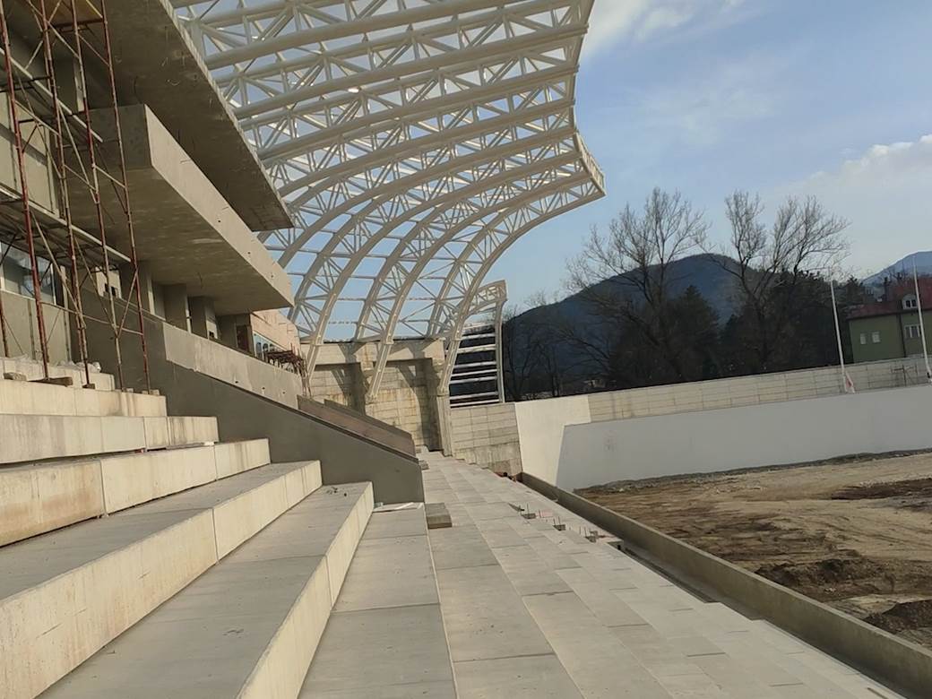  Izgradnja stadiona na Cetinju novi stadion u Crnoj Gori FIFA i UEFA 