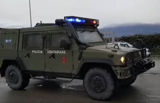  albanska vlada vojska policija aerodrom 