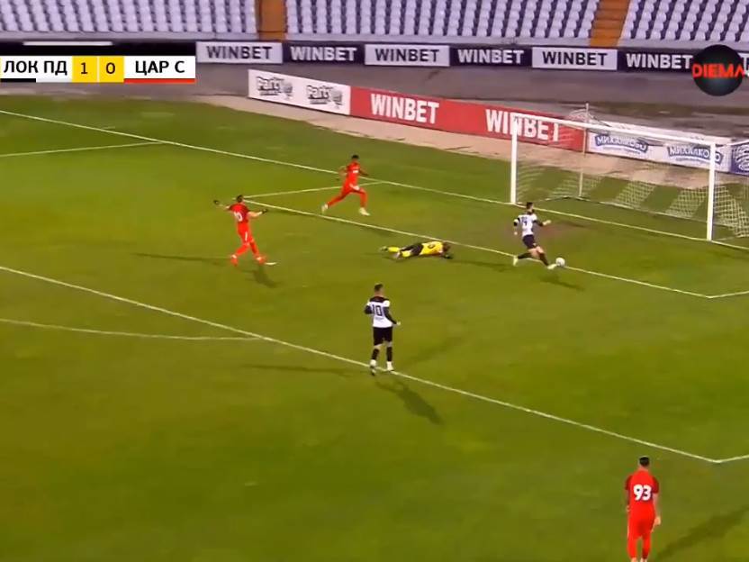  OVO IMA SAMO U BUGARSKOJ! CEO SVET SE SMEJE NAPADAČU: Ostao sam u petercu i nije postigao gol 