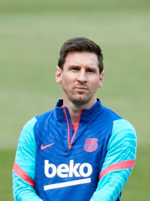  barselona daje mesiju ugovor od 10 godina 