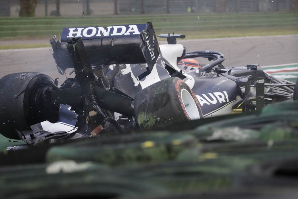  STRAŠAN SUDAR U FORMULI 1 - TRKA MORALA DA SE PREKINE! Verstapen je novi šampion 