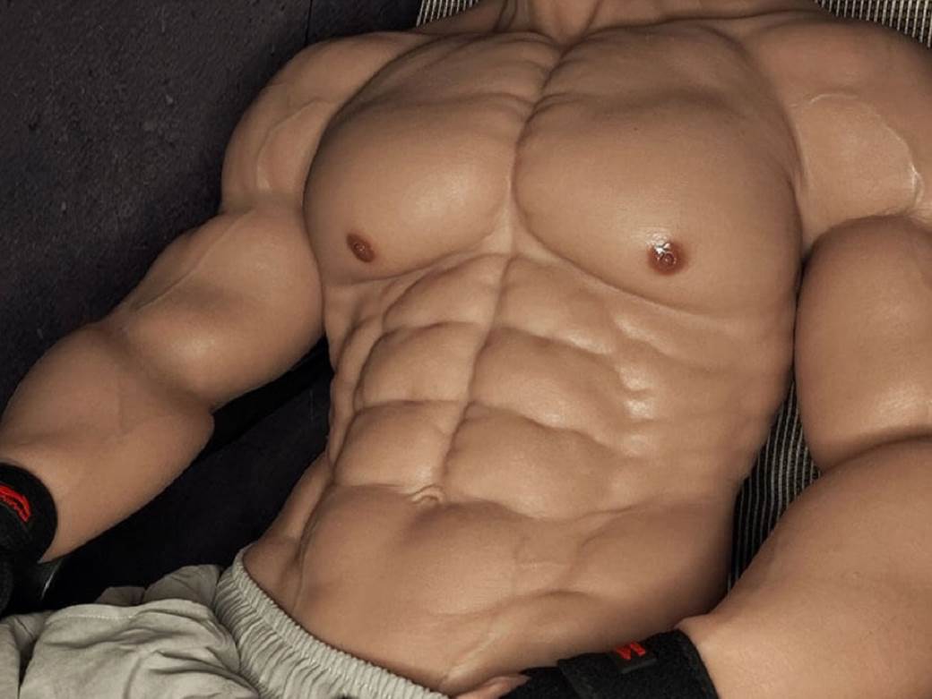  silikonsko odijelo sa laznim misicima 