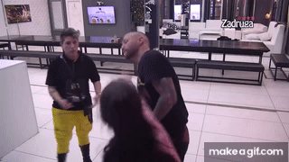  Tara Simov kažnjena je zbog šamaranja dečka Nenada Aleksića 