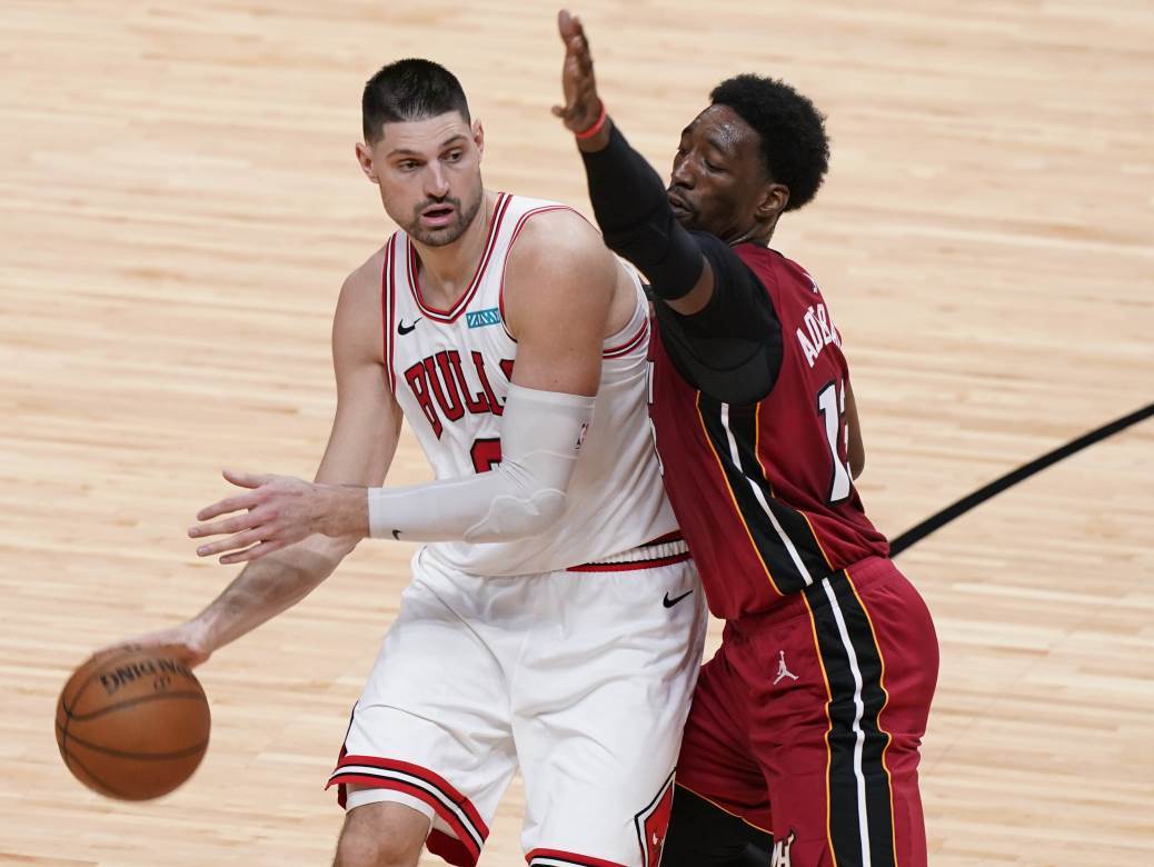  nikola vucevic cikago majami 