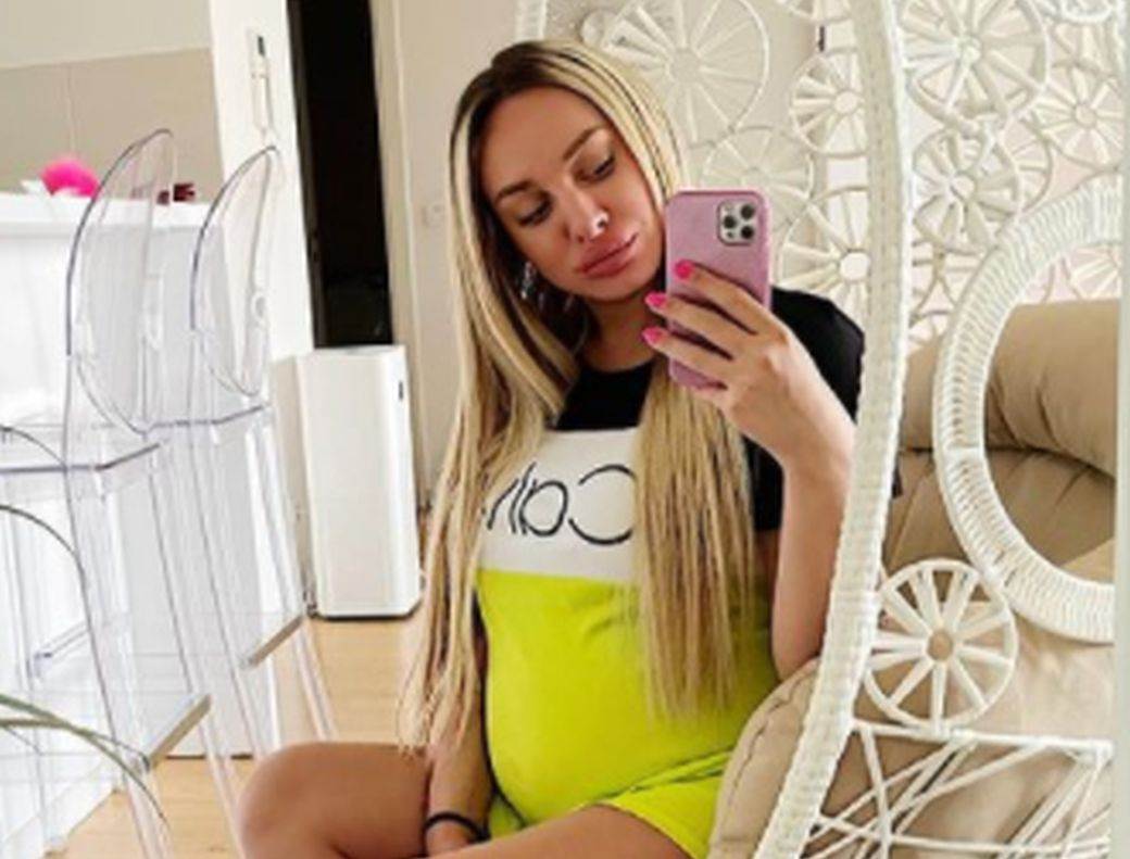  luna đogani porođaj 