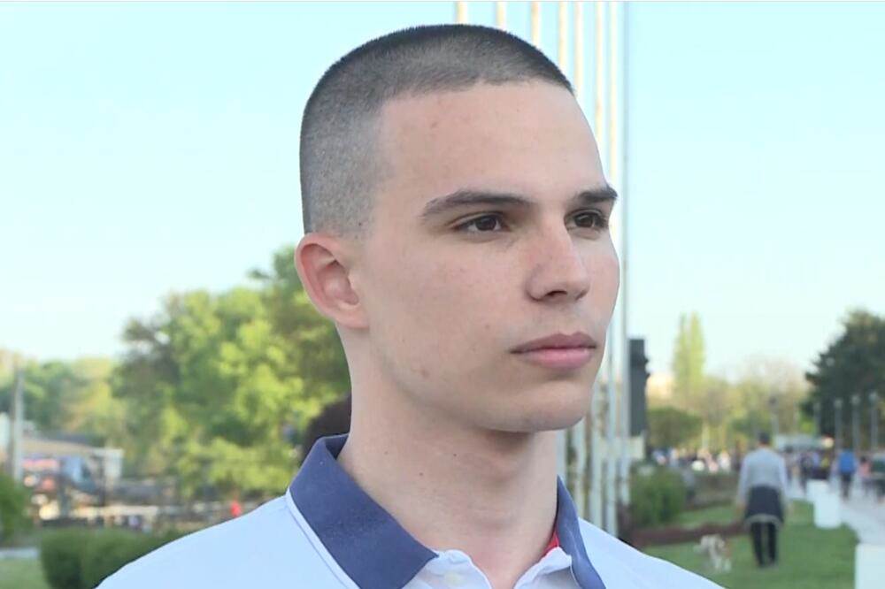  raskid vojaz breskvica 