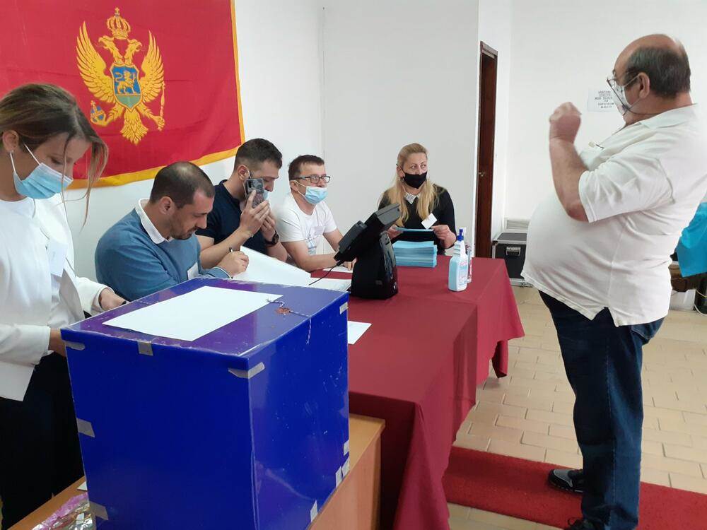  Danas izbori u ulcinju i beranama 