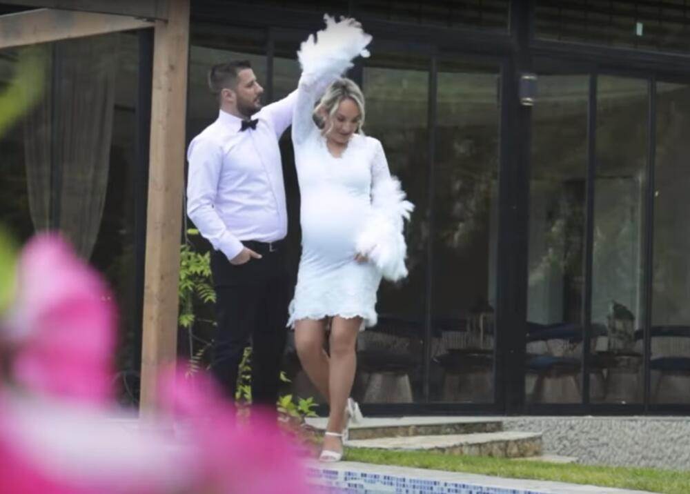  luna djogani bila zaljubljena u marka od malih nogu  