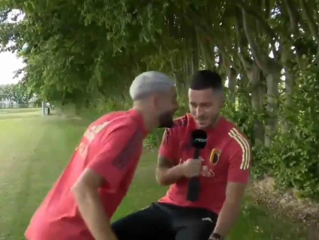  Janik Fereira Karasko eden azar 