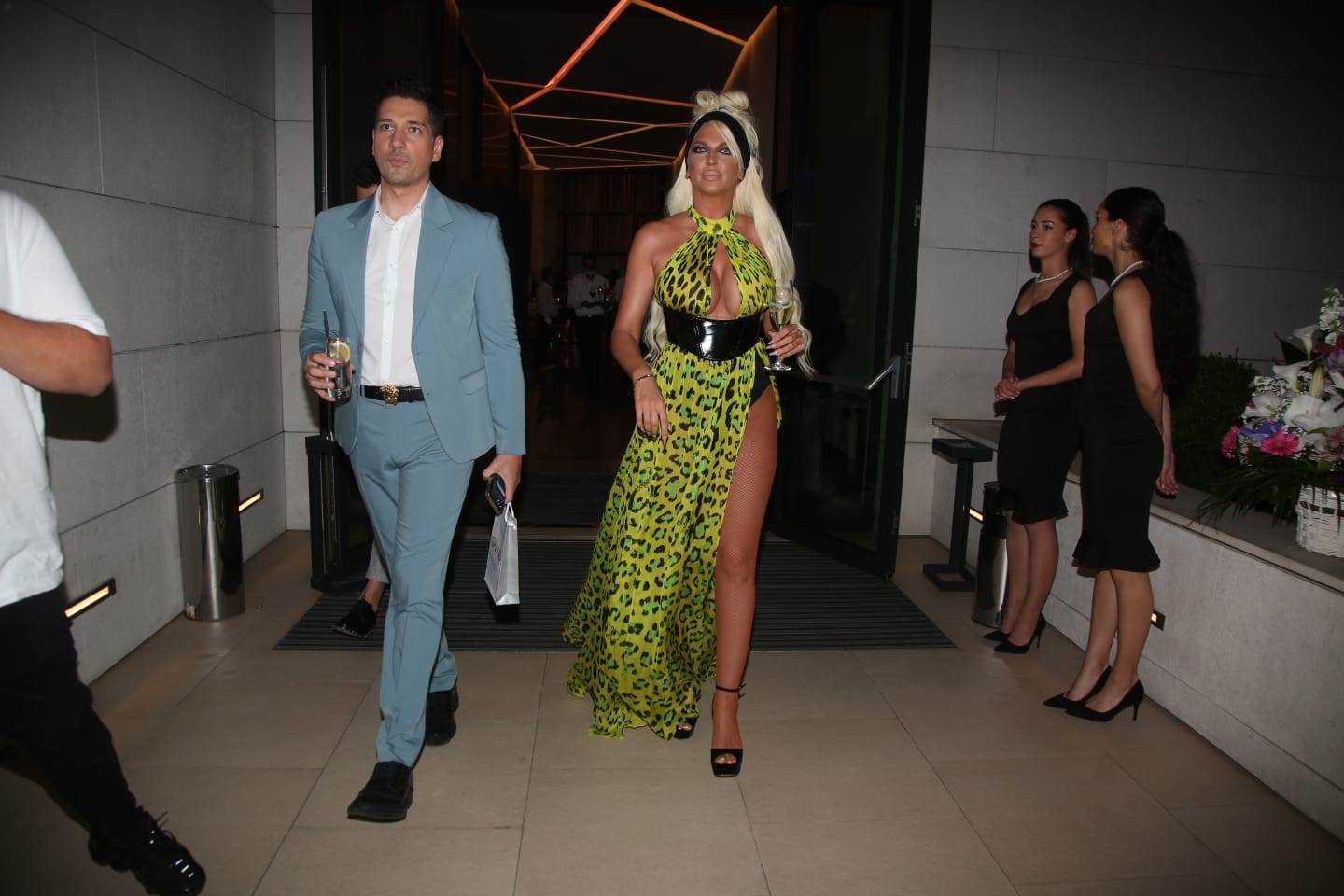  sevnule i gacice karleusa zagrmela 