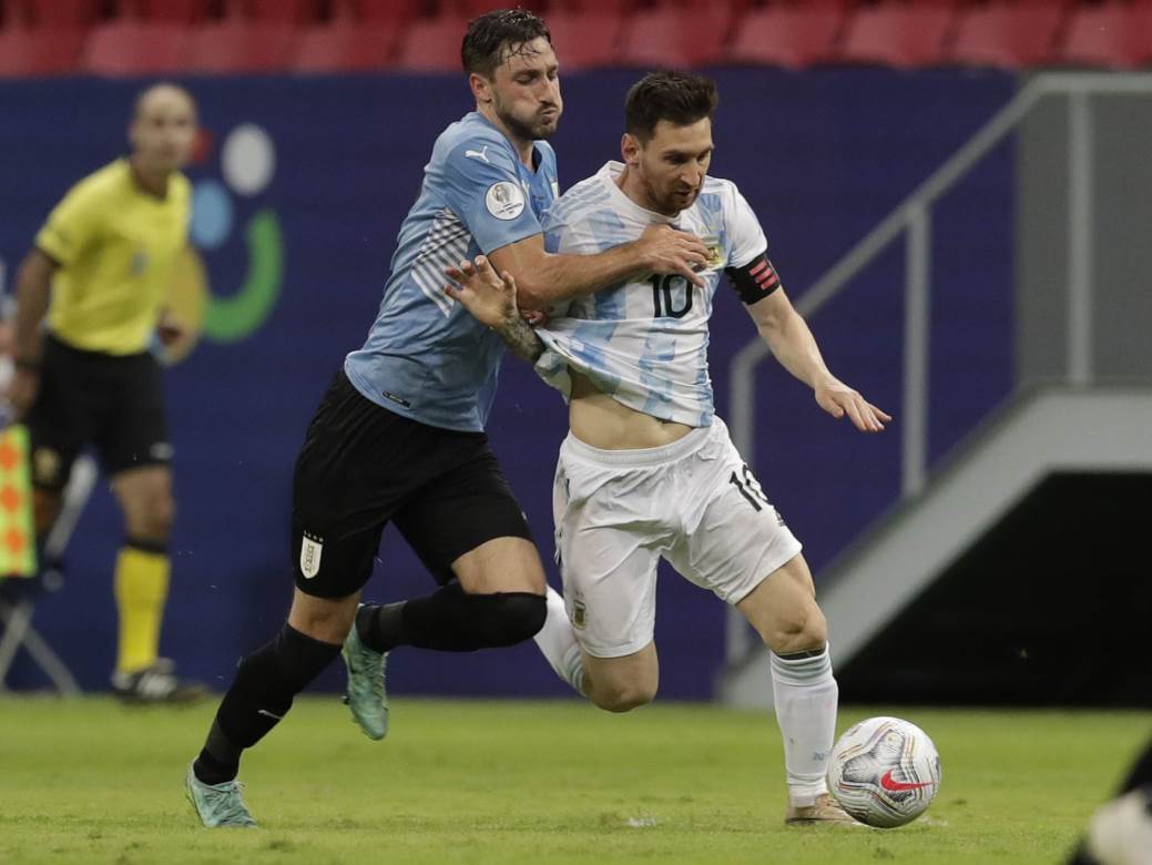  argentina pobijedila urugvaj 