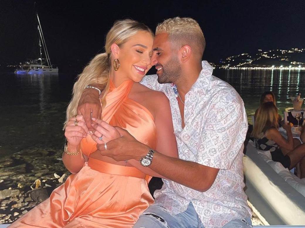  Rijad Mahrez zaprosio tejlor Vard 