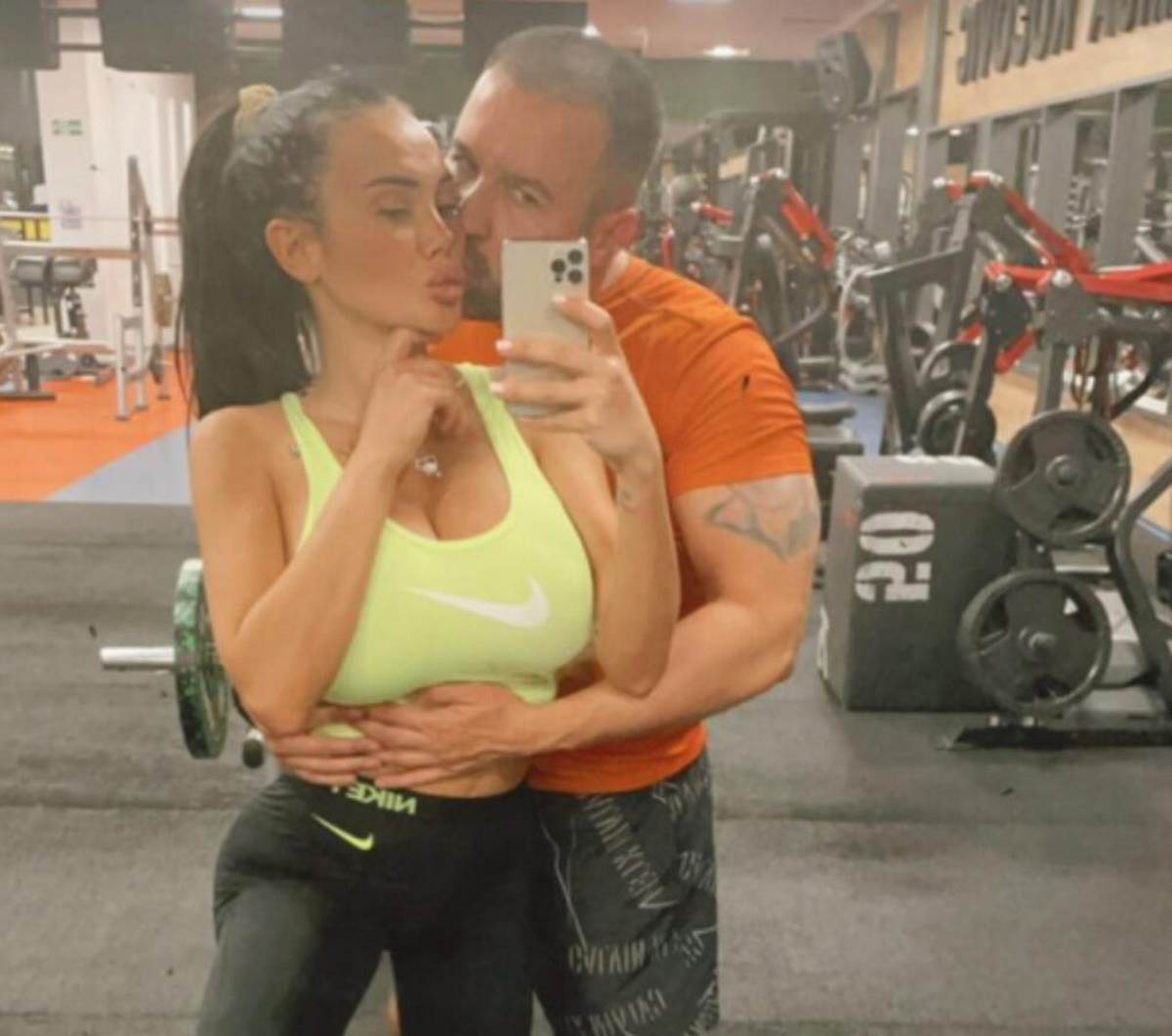  taara djuric se razvodi 