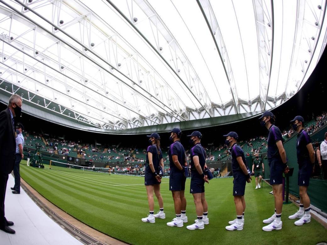  povredila se skupljacica loptica na vimbldonu 