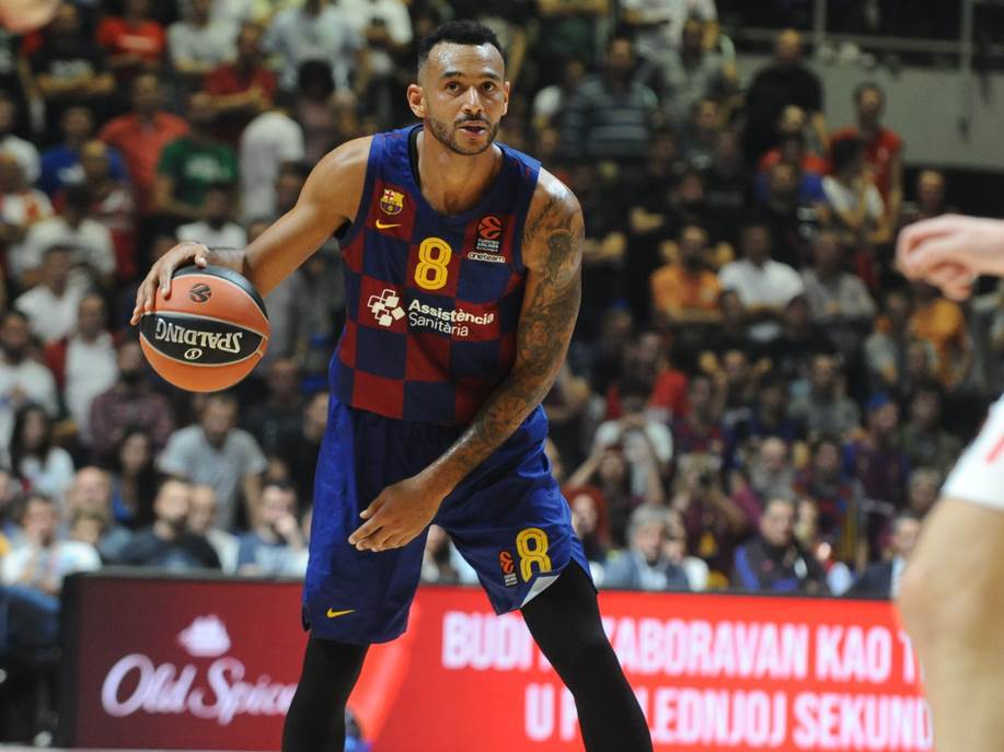  adam hanga potpisao za real 