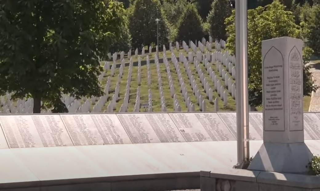  SAD sponzor rezolucije o Srebrenici 