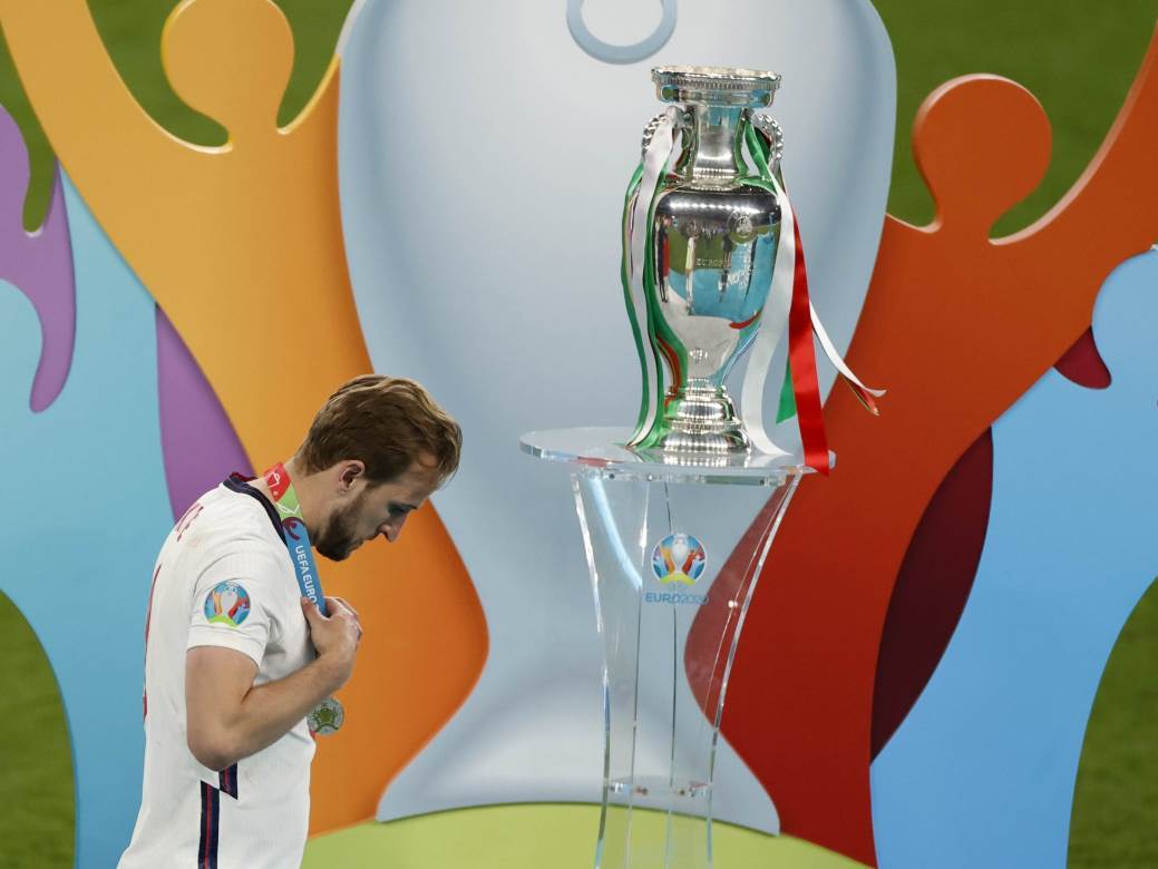  englezi skidali srebrne medalje 