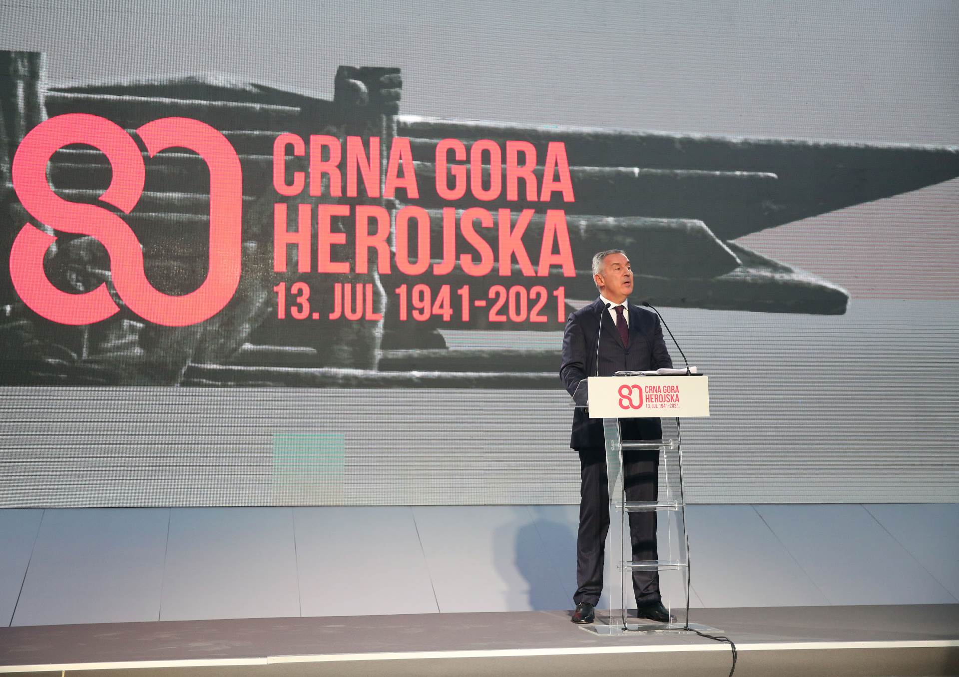  milo djukanovic 13. jul proslava u virpazaru 