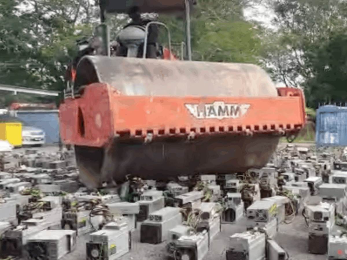  unistena masina za kriptovalute 