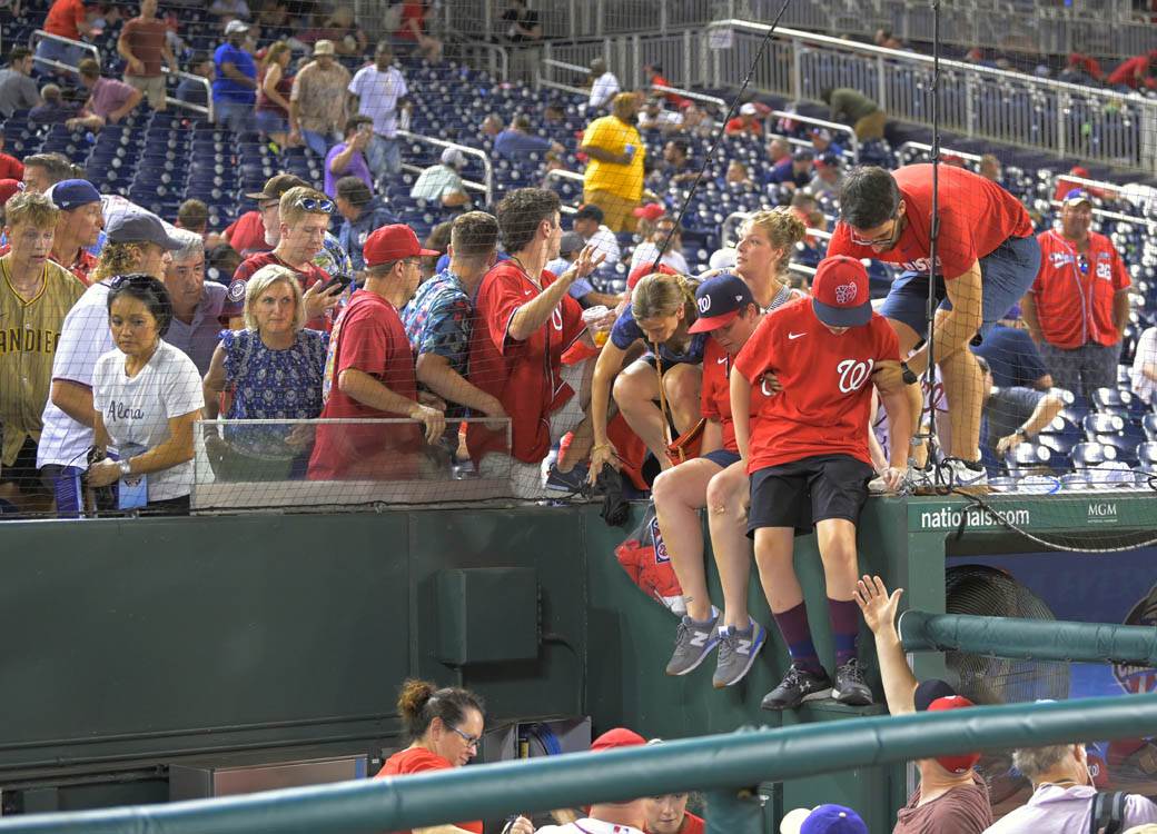  pucnjava na utakmici amerika 