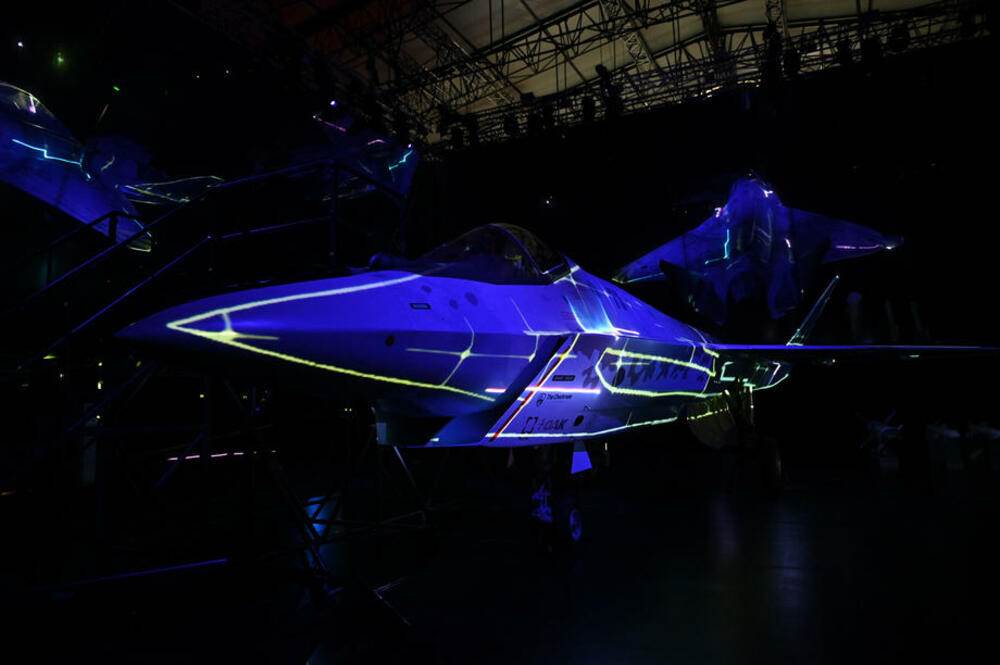  NOVI SUHOJ JE TOLIKO MOĆAN A PUTIN GA JE PRVI VIDIO: Ovaj ruski stelt lovac sa pravom nosi naziv ŠAH-MAT  