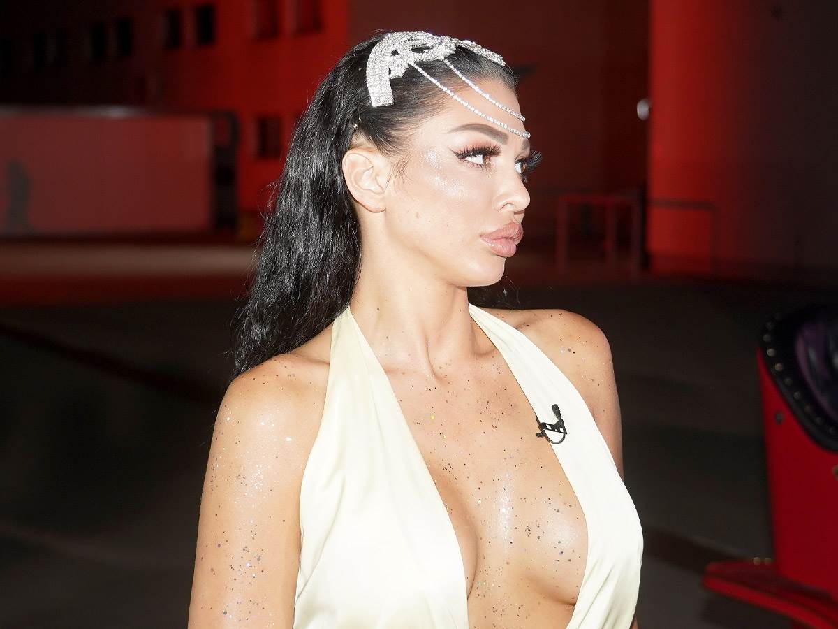  maja marinkovic u budvi ostala bez para 