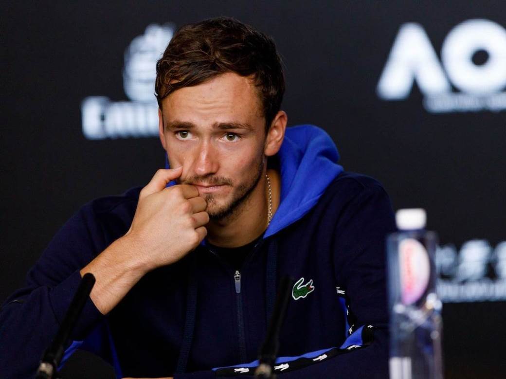  danil medvedev tenis olimpijske igre pitanja novinara 