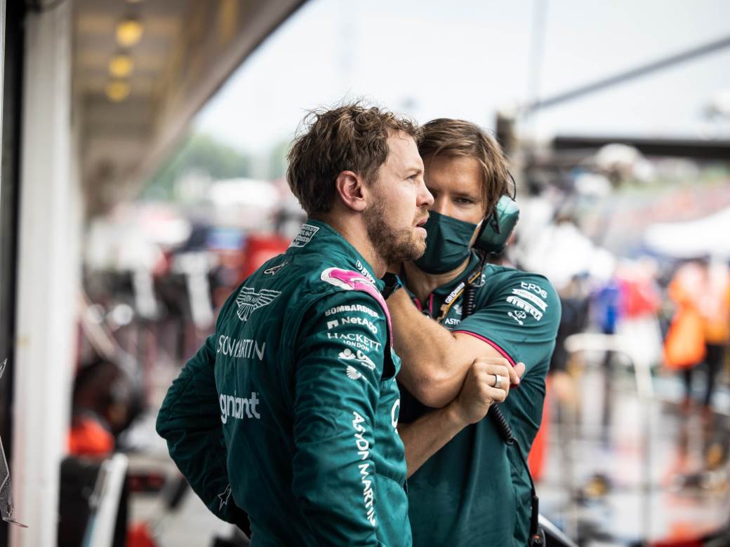  Nekadašnji višestruki pobednik u Formuli 1 Sebastijan Fetel hoće u penziju, ali mu kolege ne daju! 