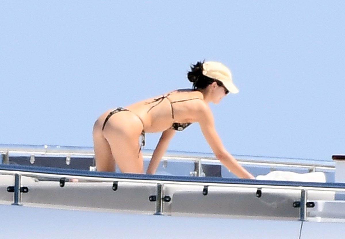  kendal dzener na ljetovanju 