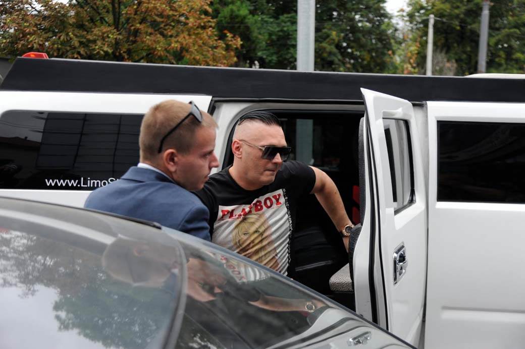  sale luks ulazi u zadrugu 