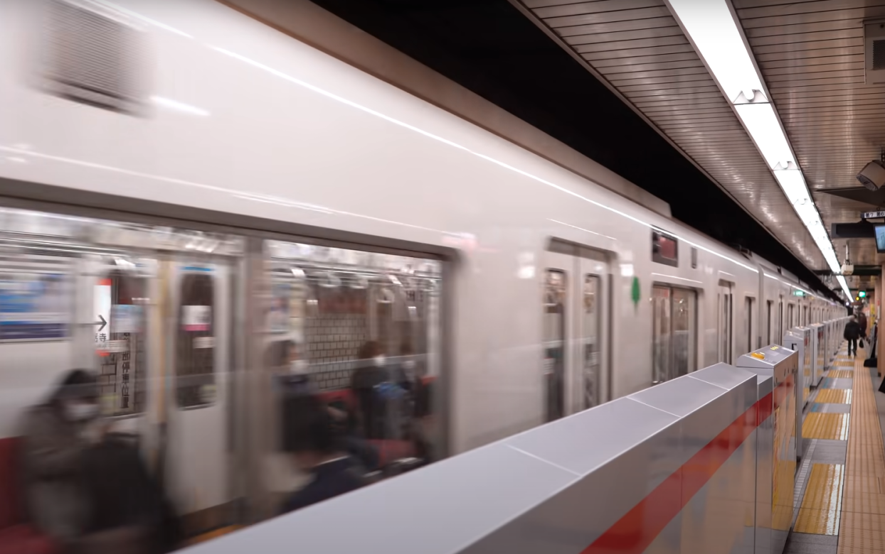  Tek kada su se javila tri svjedoka policija i javnost su saznali šta se desilo te 1996. godine. 