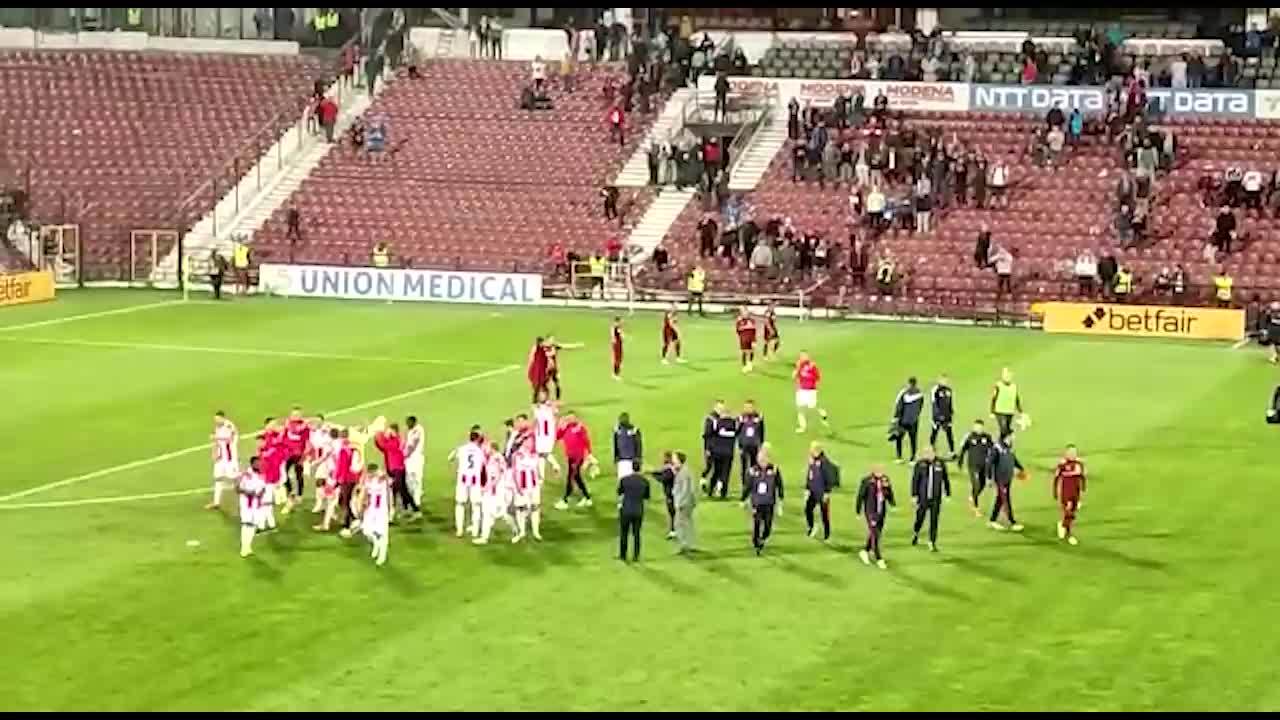  rekonstrukcija crvene zvezde 14 fubalera pod upitnikom 8 sigurno ide 