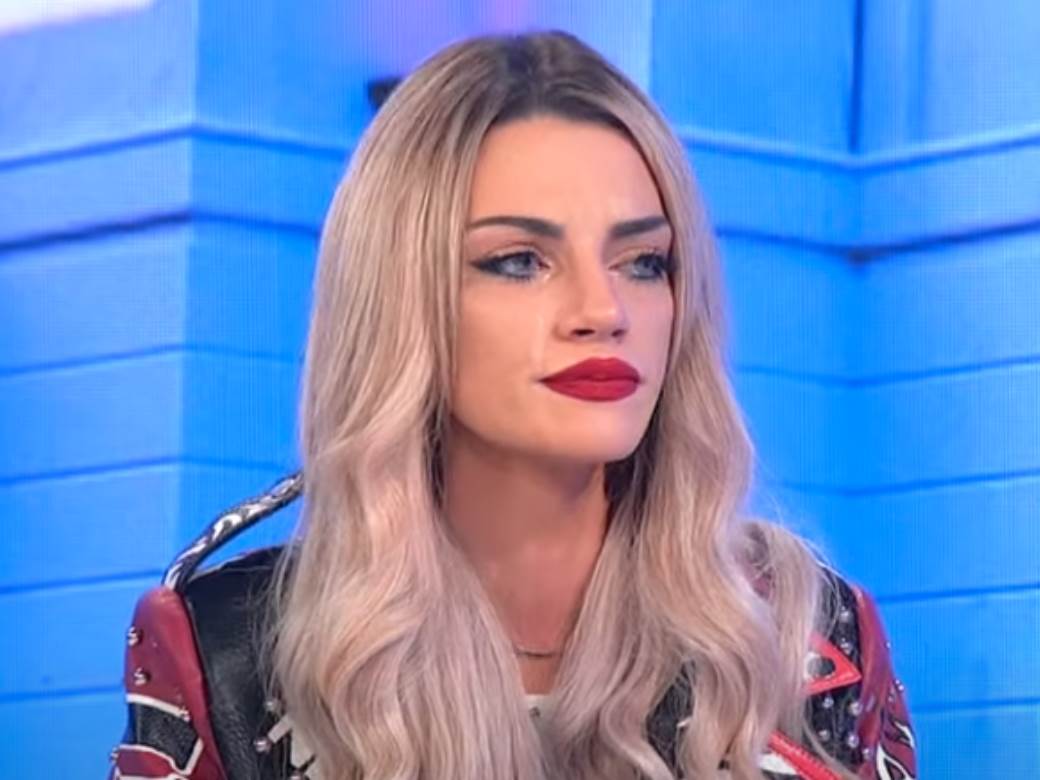  tara se rasplakala u emisiji zbog bivseg 