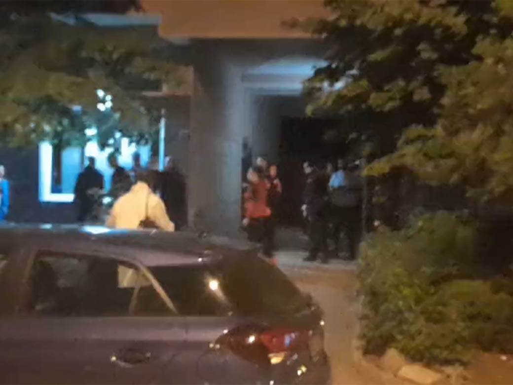  sta se krije iza bistva u novom sadu 