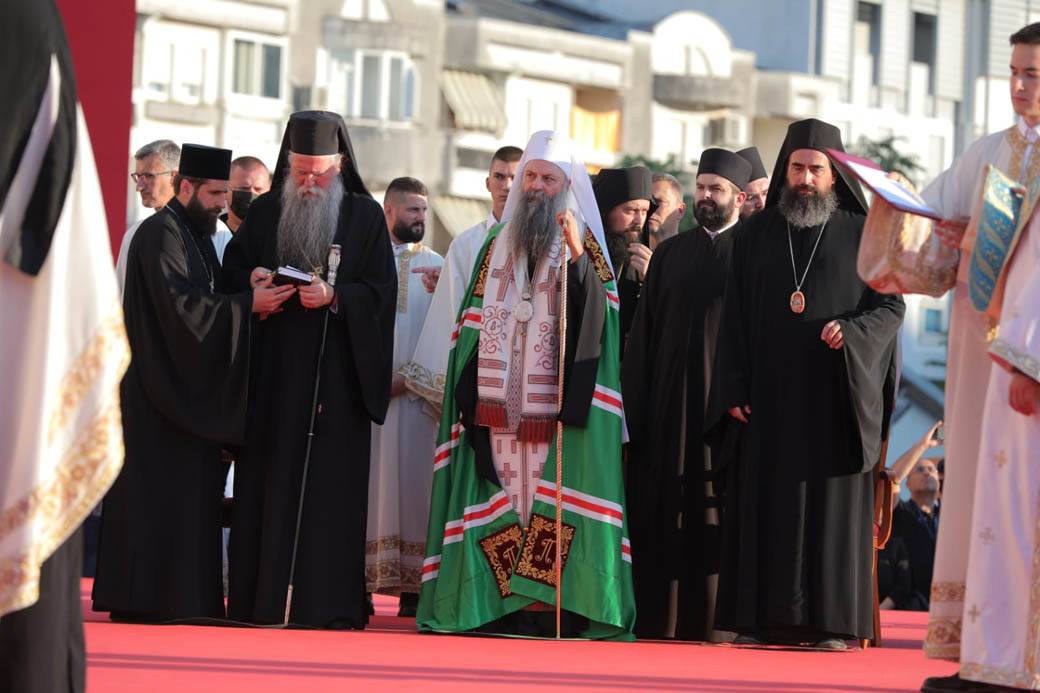  joanikije ustolicenje na cetinju 