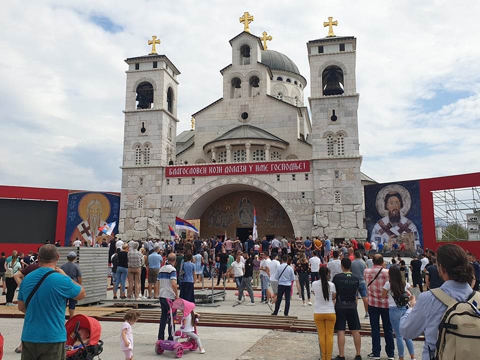  porfirije i joanikije na putu ka podgorici 