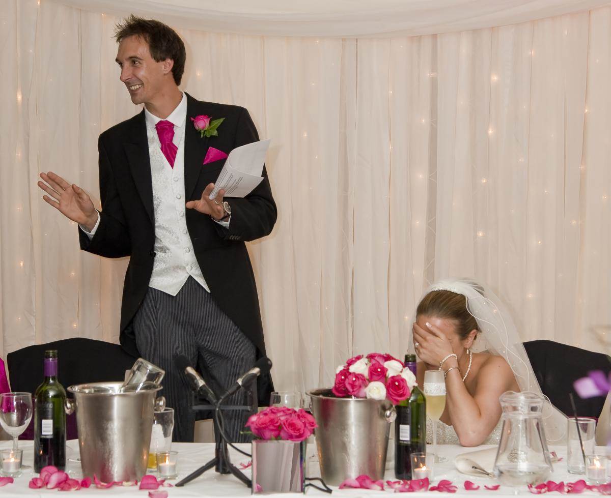  mladozenja napravio skandal na vjencanju zbog prevare 