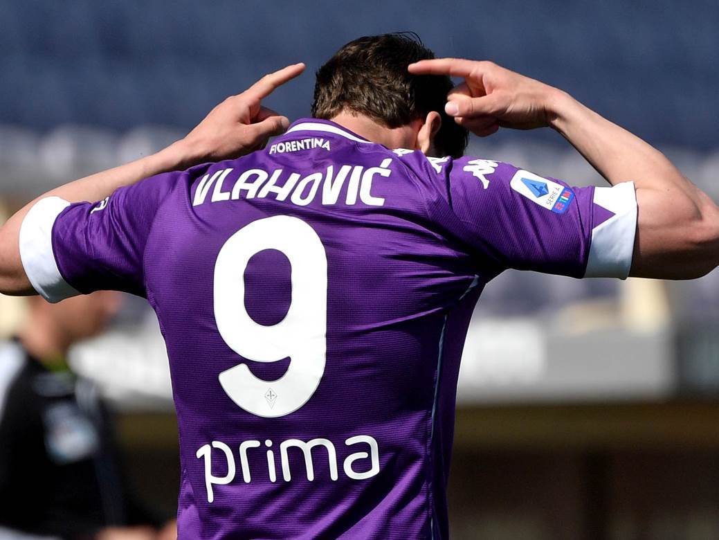  dusan vlahovic fiorentina ugovor 
