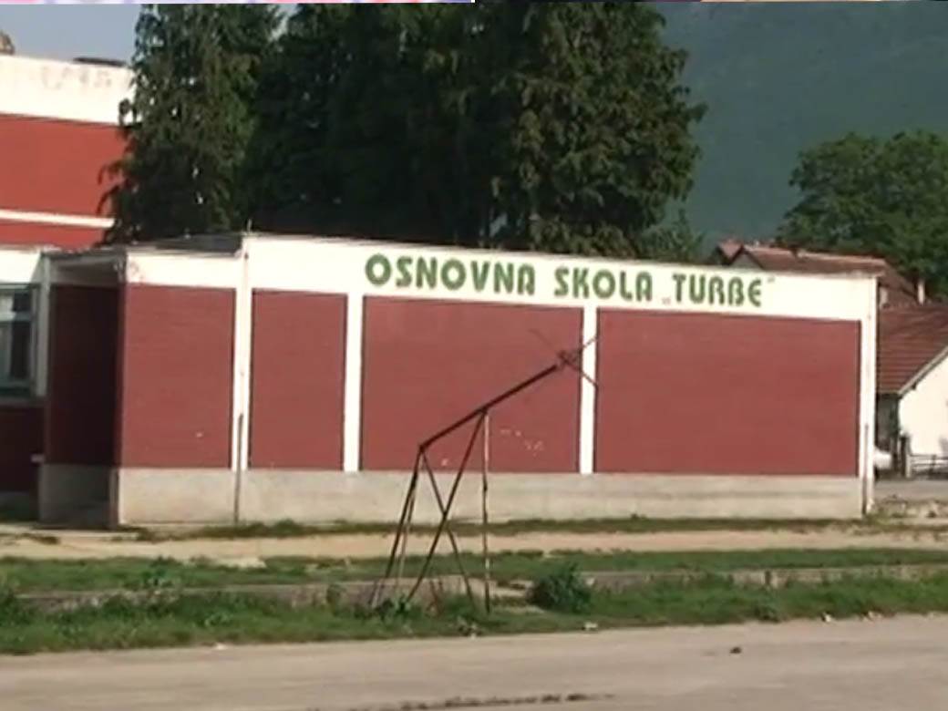  tragedija u travniku poginuo ucenik u sportskoj sali osnovne skole 