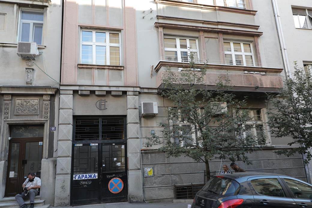  mika aleksic nanogica stan gdje zivi 