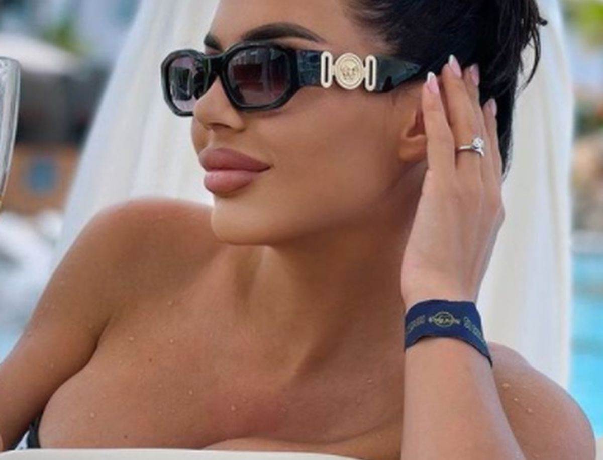  helena topalovic u bikiju nakon vjencanja 