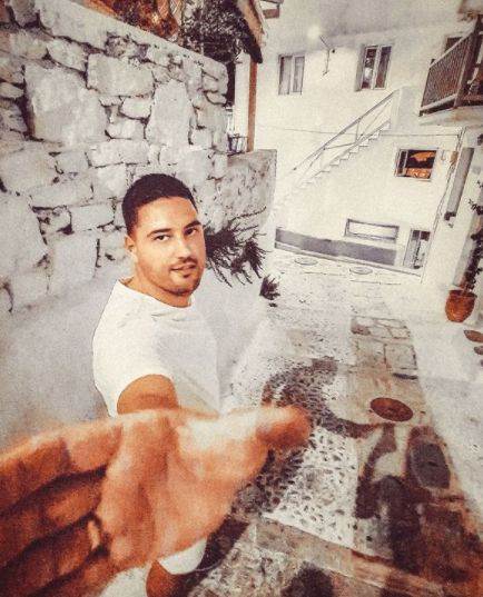  ljubi perucici umrla baba 