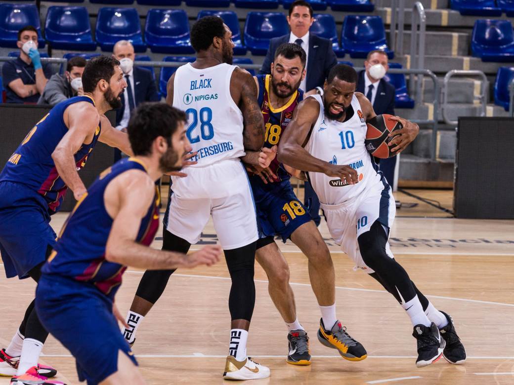  IZGUBILI OD PARTIZANA, PA SE POJAČALI ZA EVROLIGU: Poznati Amerikanac stigao posle maratona sa crno-belima 