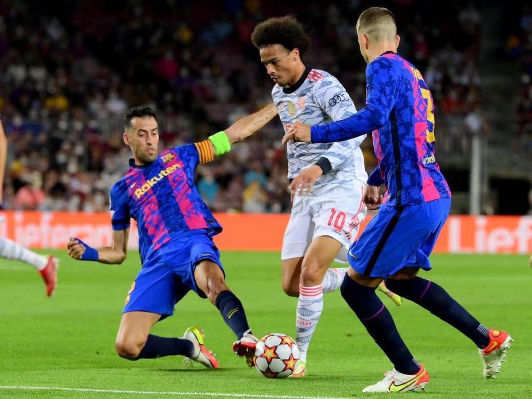  TOTALNA LUDNICA NA STARTU LIGE ŠAMPIONA: Bajern pregazio Barsu, katastrofa za Junated i poluvreme za pamćenje!  