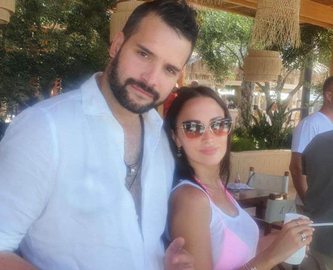  aleksandra filip otkrila da filip zaradjuje vise od nje 