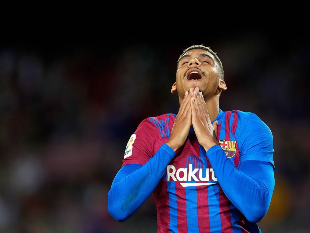  barselona hgranada 1-1 trener odlazi 