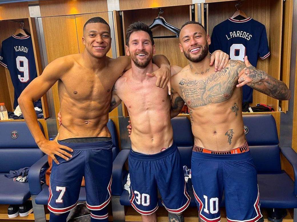  mbape nejmar i mesi zajedno u svlacionici 