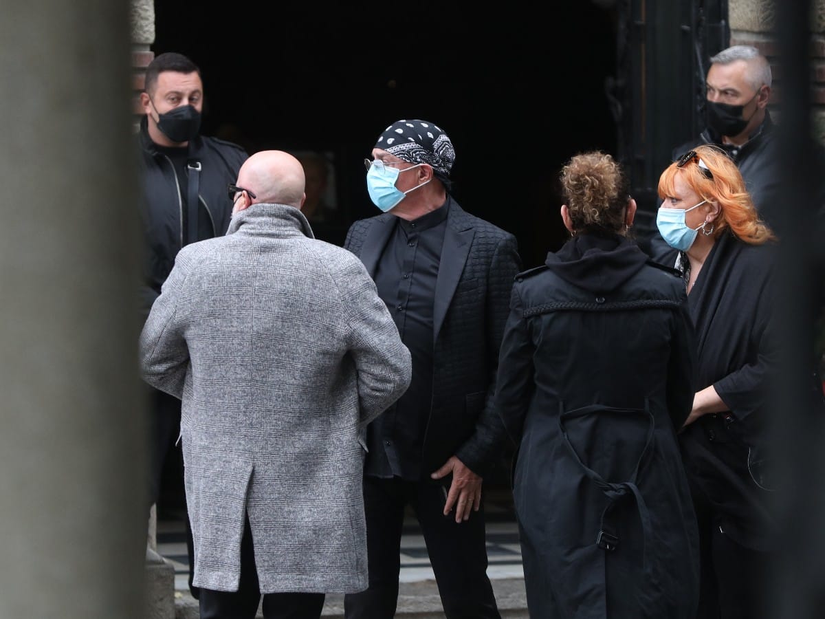  oliver mandic na sahrani marine tucakovic 